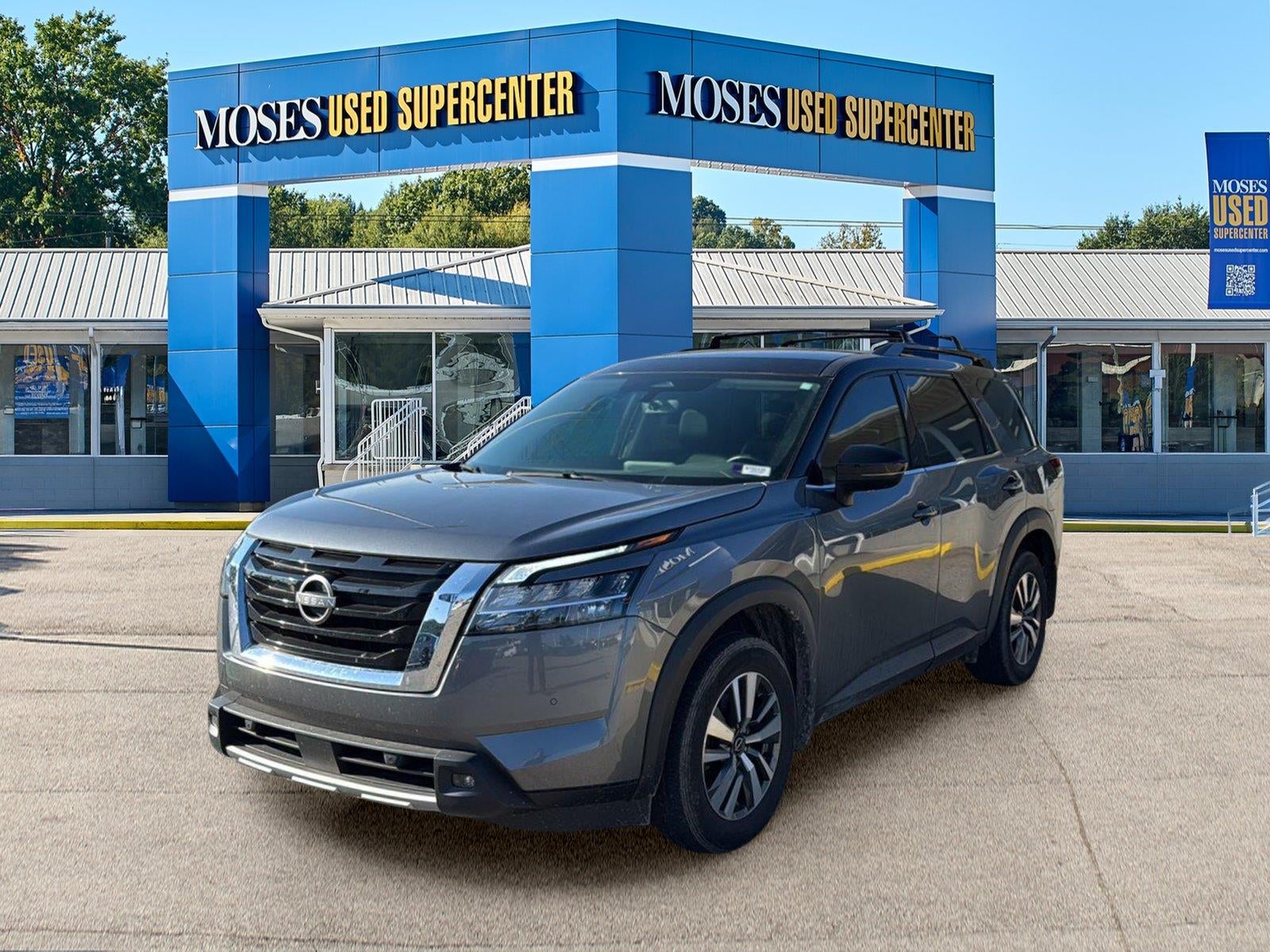 2024 Nissan Pathfinder SL