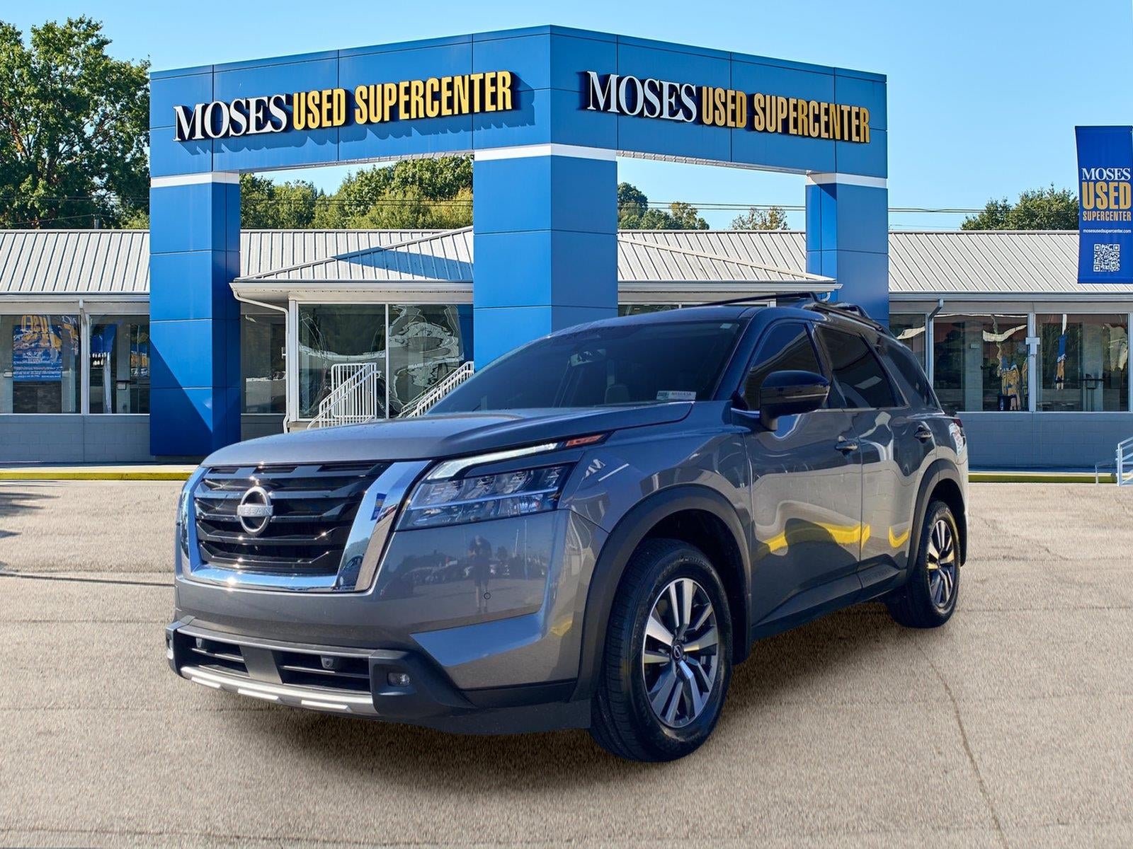 2024 Nissan Pathfinder SL