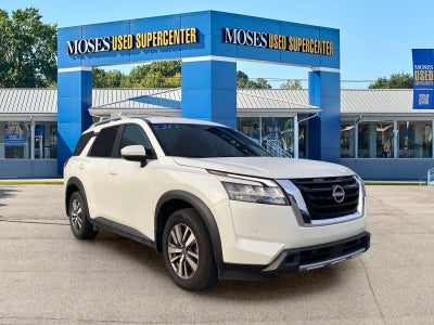2024 Nissan Pathfinder SL
