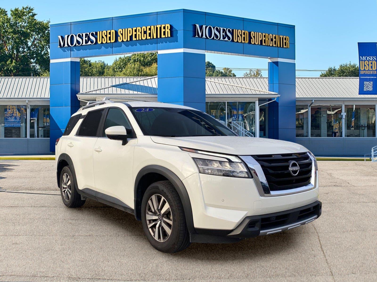 2024 Nissan Pathfinder SL