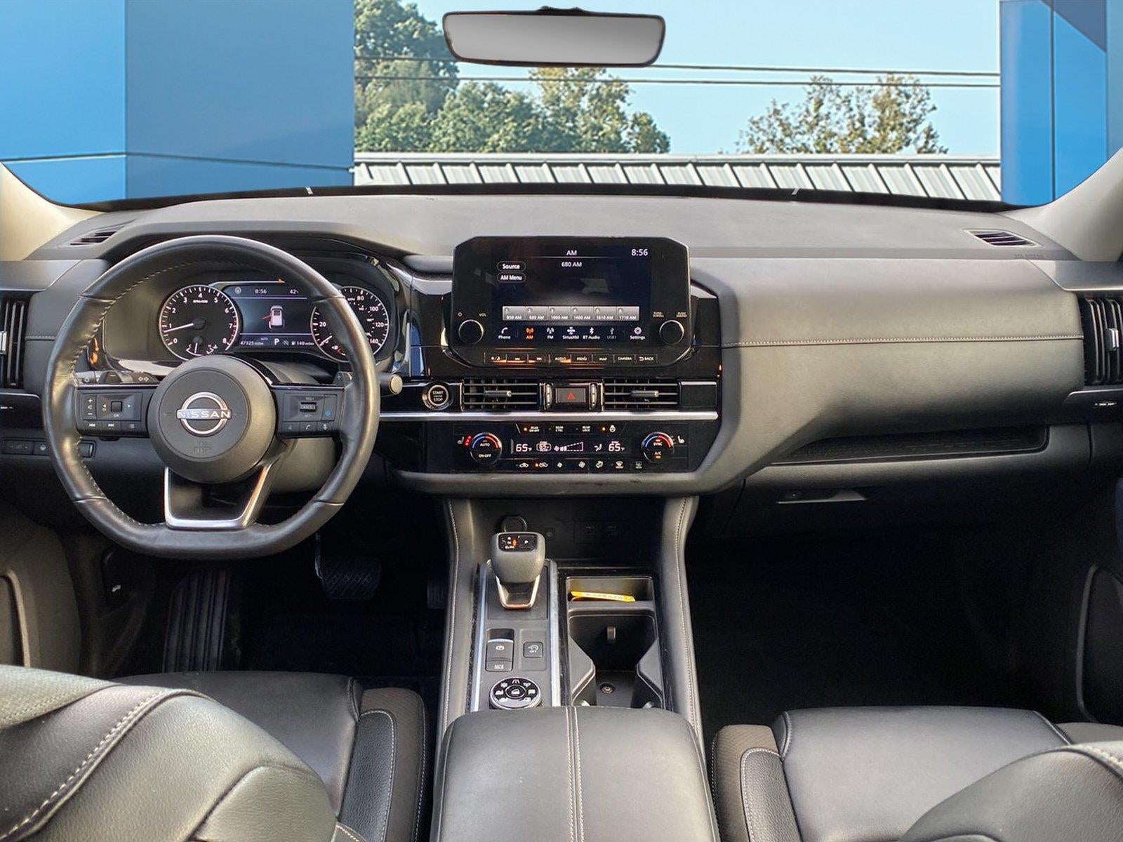 2024 Nissan Pathfinder SL