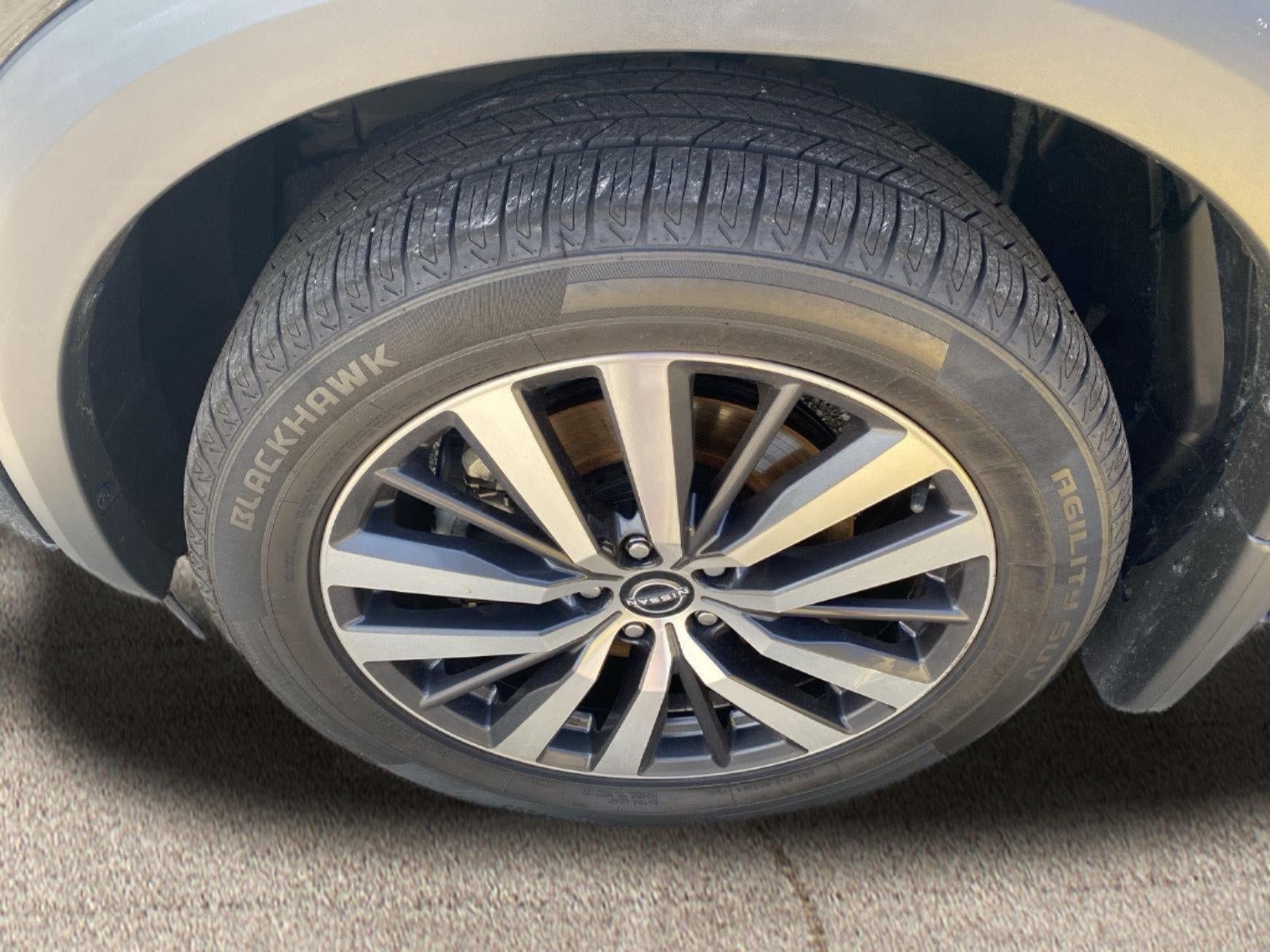 2022 Nissan Pathfinder Platinum