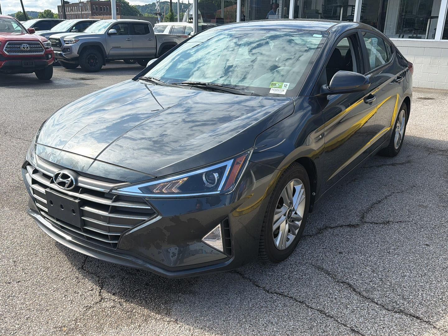 2020 Hyundai ELANTRA SEDAN