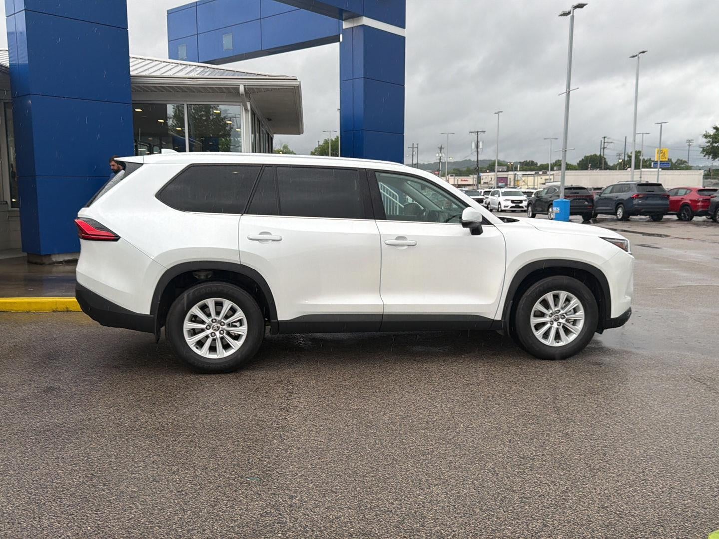 2024 Toyota GRAND HIGHLANDER XLE AWD