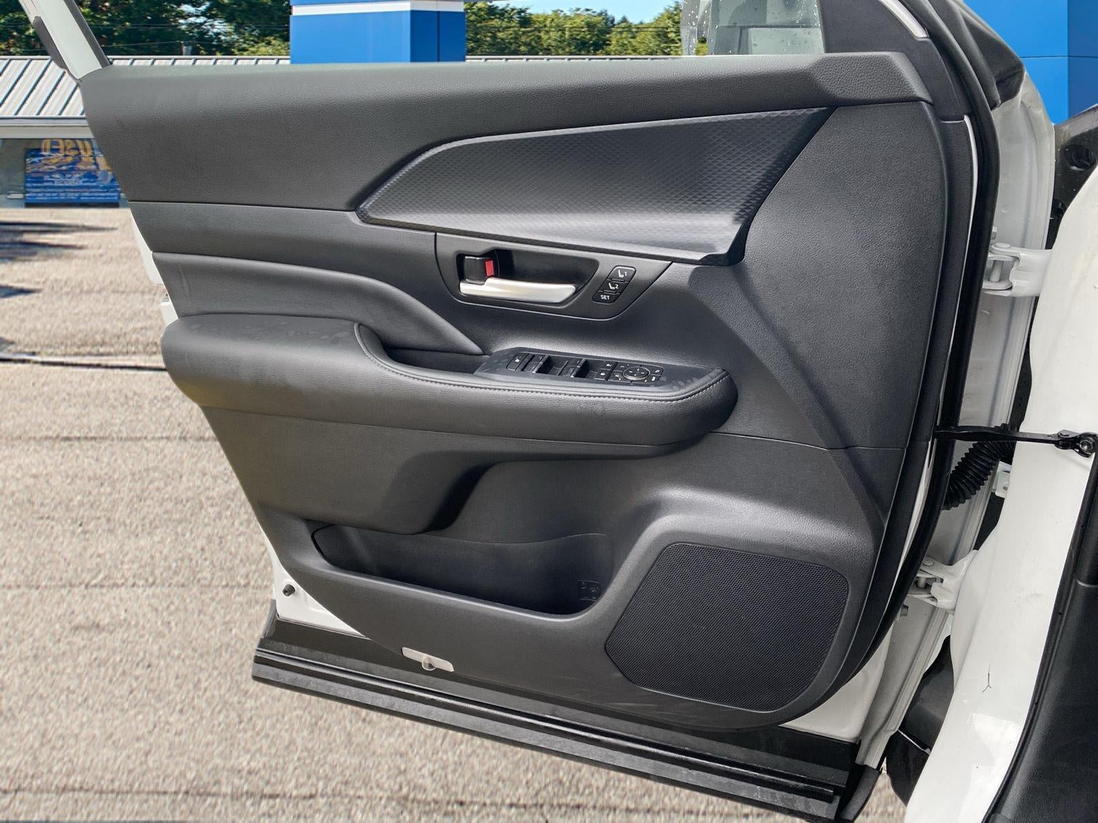 2024 Toyota Grand Highlander Hybrid MAX Platinum