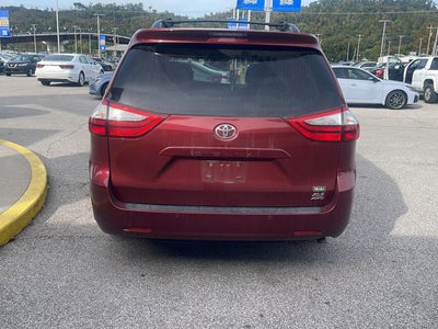 2015 Toyota Sienna XLE 7-Passenger
