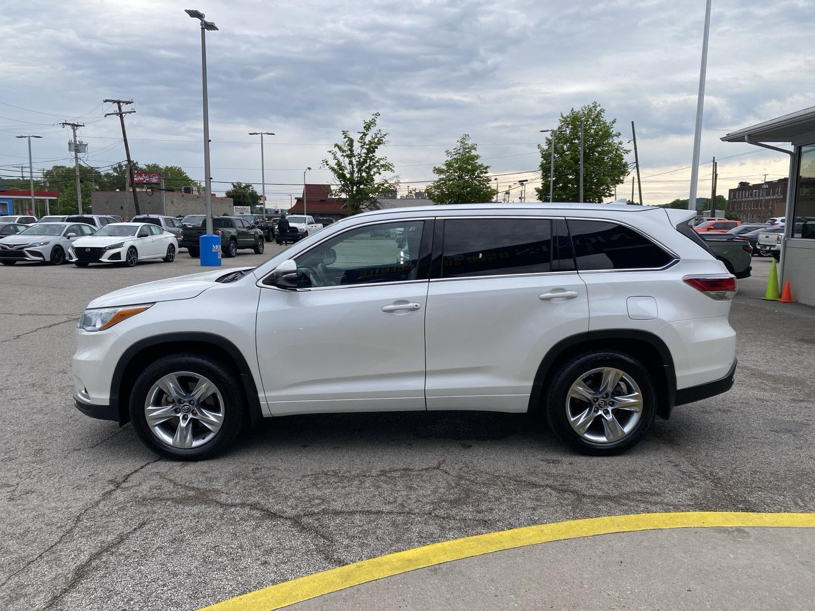 2016 Toyota Highlander Limited