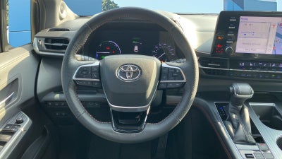 2021 Toyota Sienna XSE 7-Passenger
