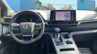 2021 Toyota Sienna XSE 7-Passenger