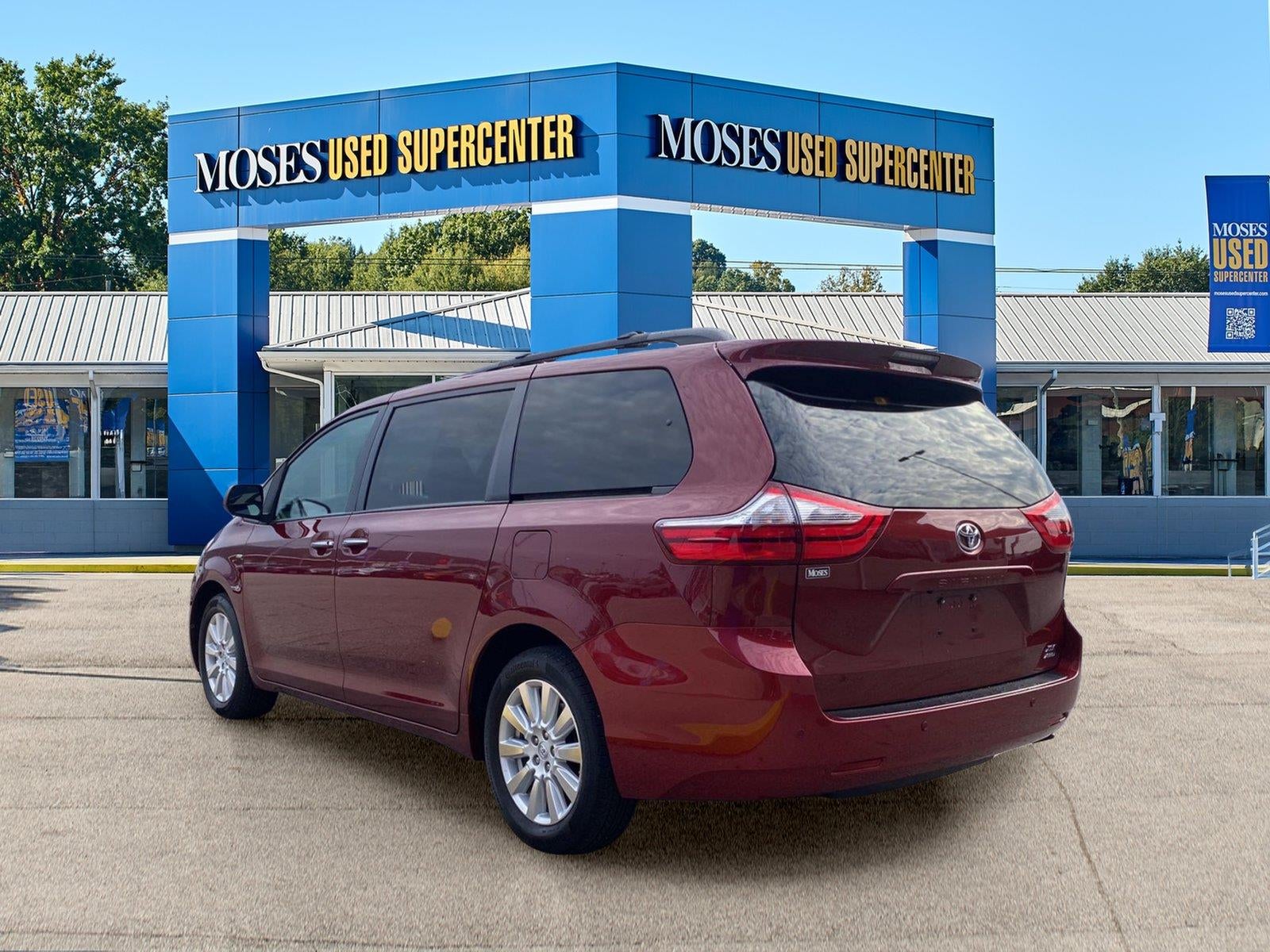 2017 Toyota Sienna XLE Premium 7-Passenger
