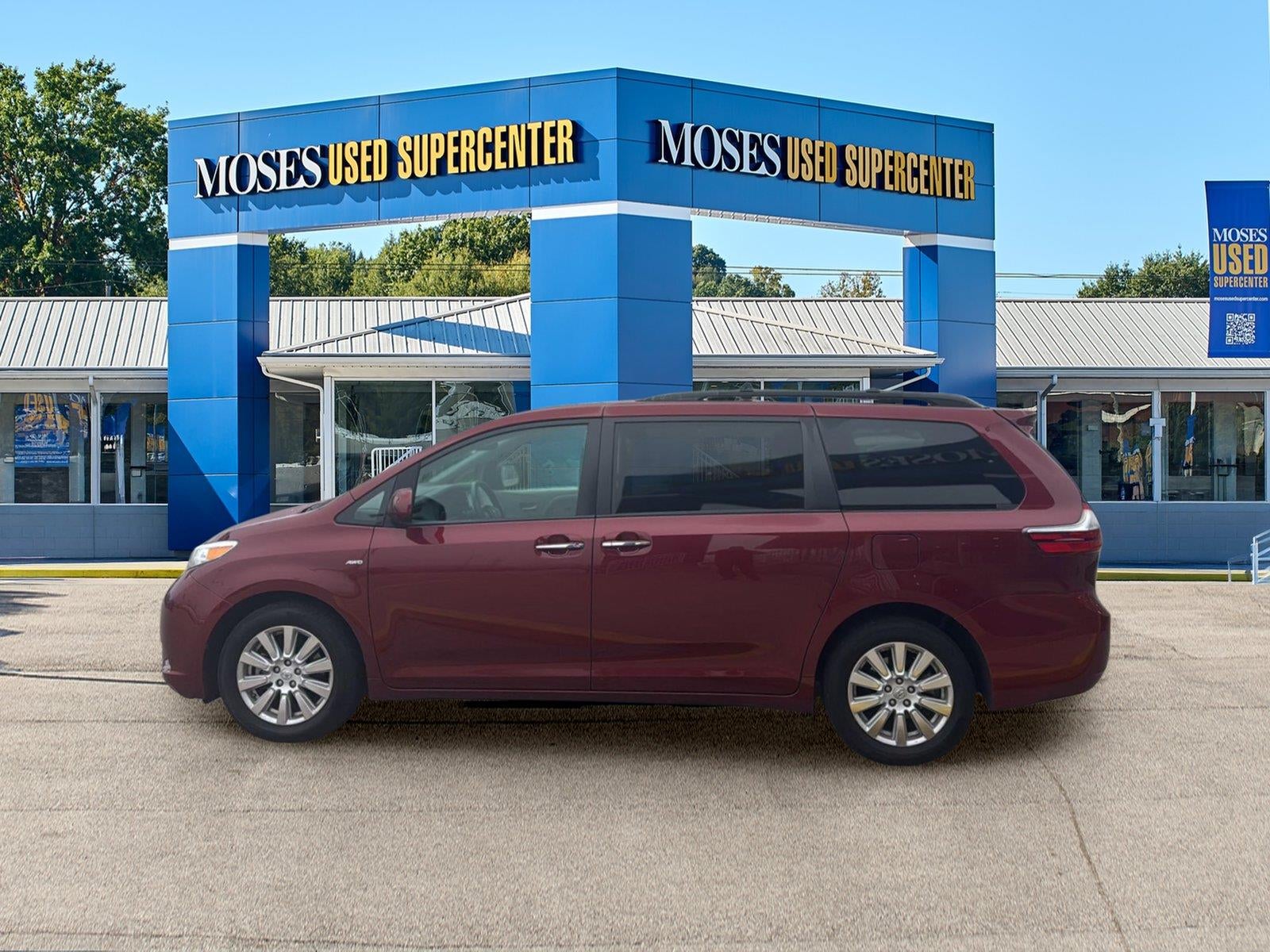 2017 Toyota Sienna XLE Premium 7-Passenger