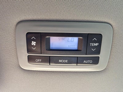 2017 Toyota Sienna XLE Premium 7-Passenger