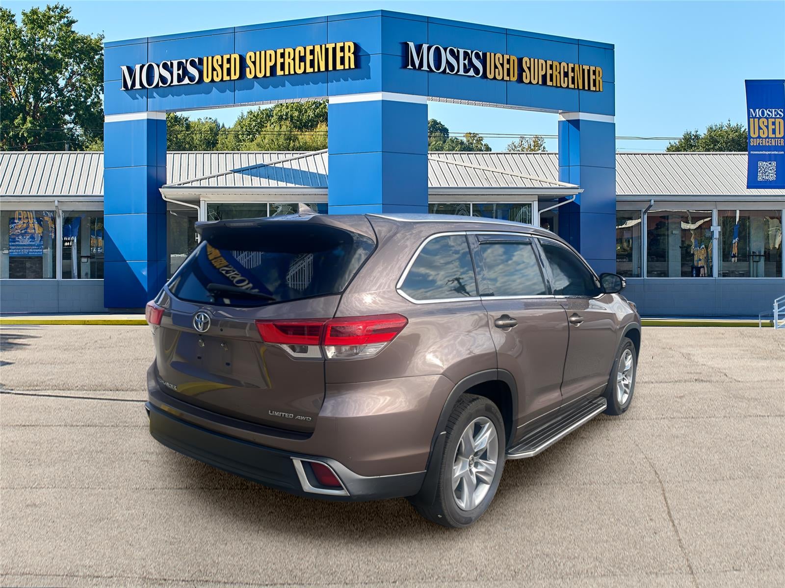 2018 Toyota HIGHLANDER Base