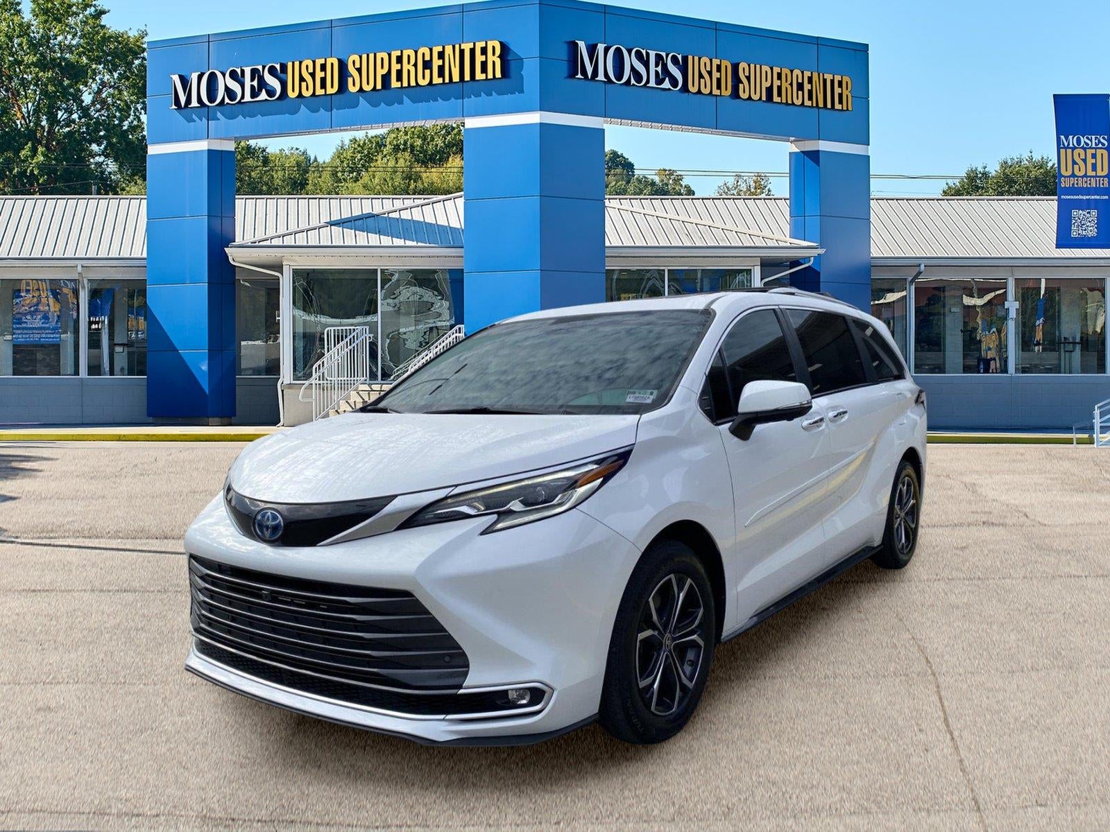 2025 Toyota Sienna Platinum 7-Passenger