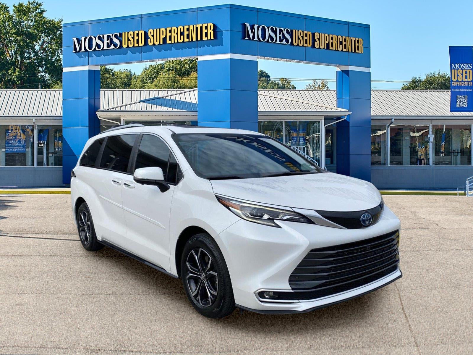 2025 Toyota Sienna Platinum 7-Passenger
