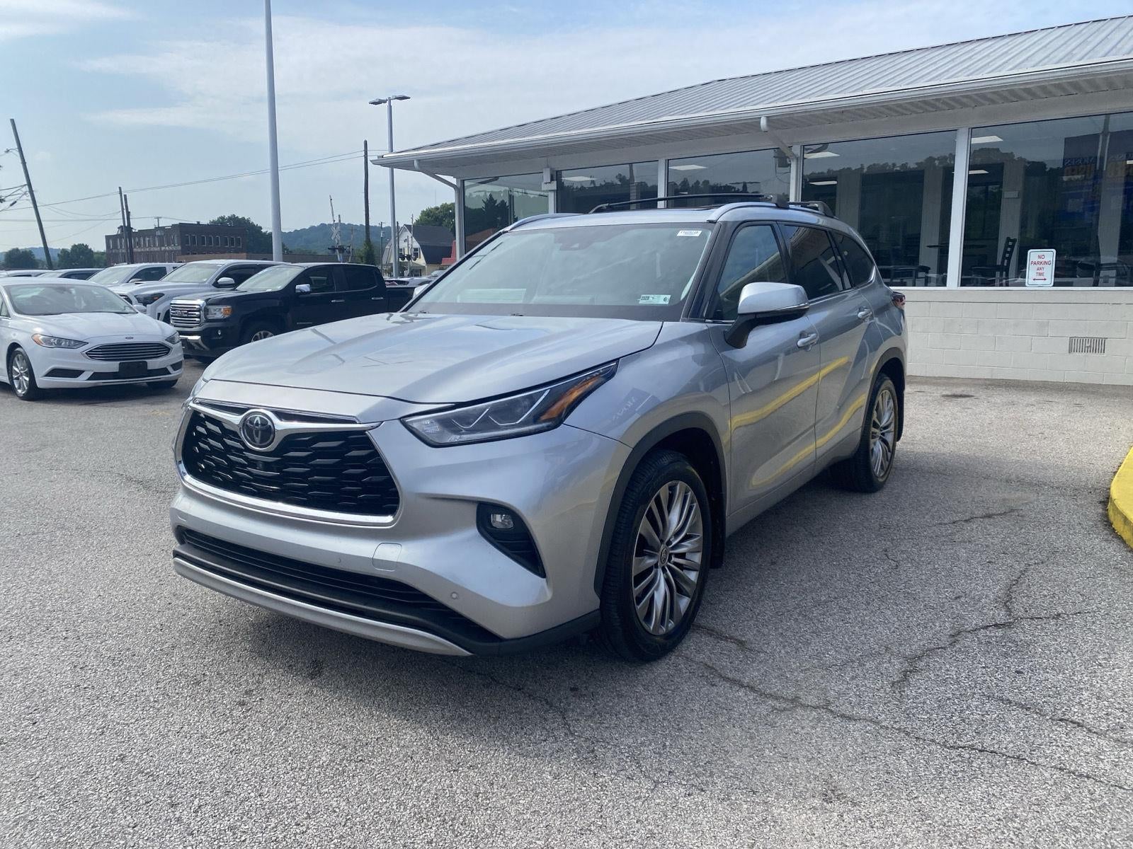 2021 Toyota Highlander Platinum
