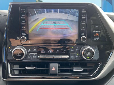 2022 Toyota Highlander Hybrid XLE