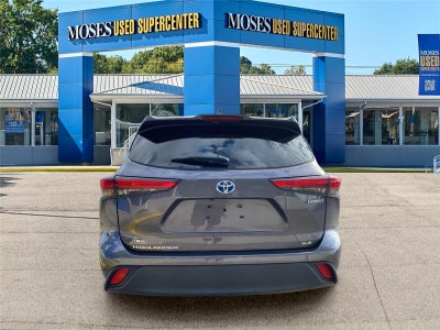 2022 Toyota Highlander Hybrid XLE