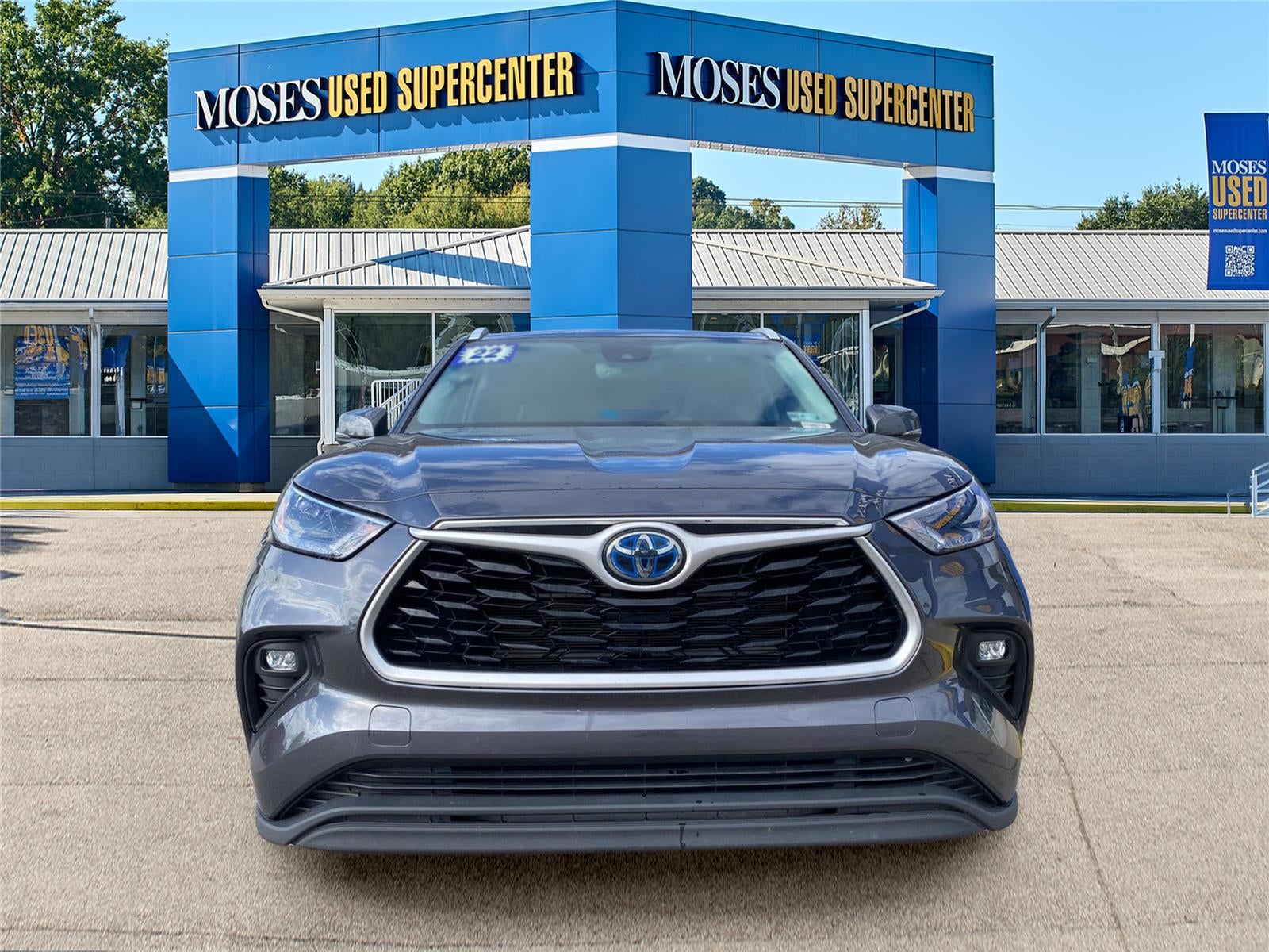 2022 Toyota Highlander Hybrid XLE
