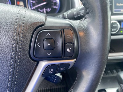 2019 Toyota Highlander Base