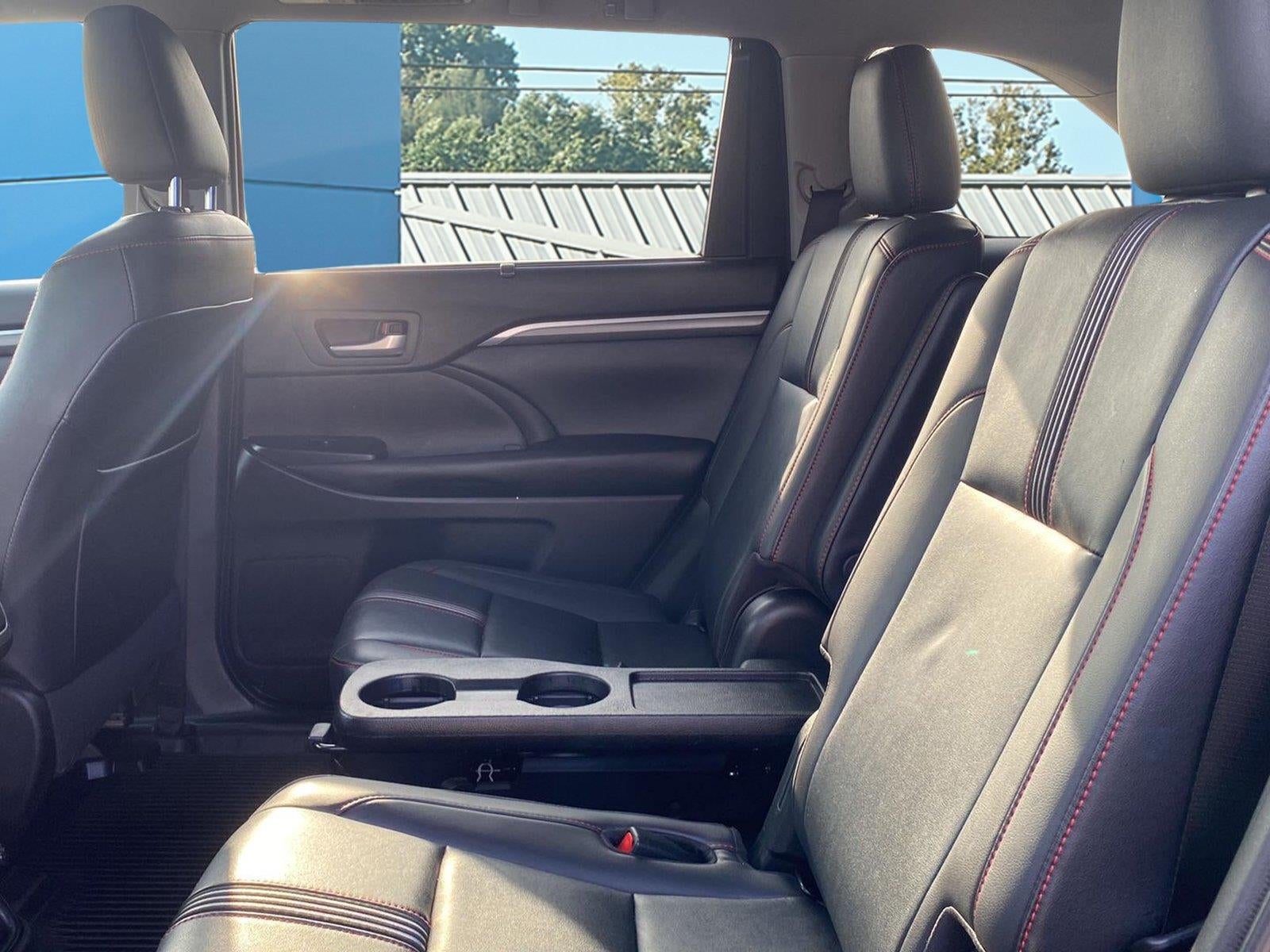 2019 Toyota Highlander Base