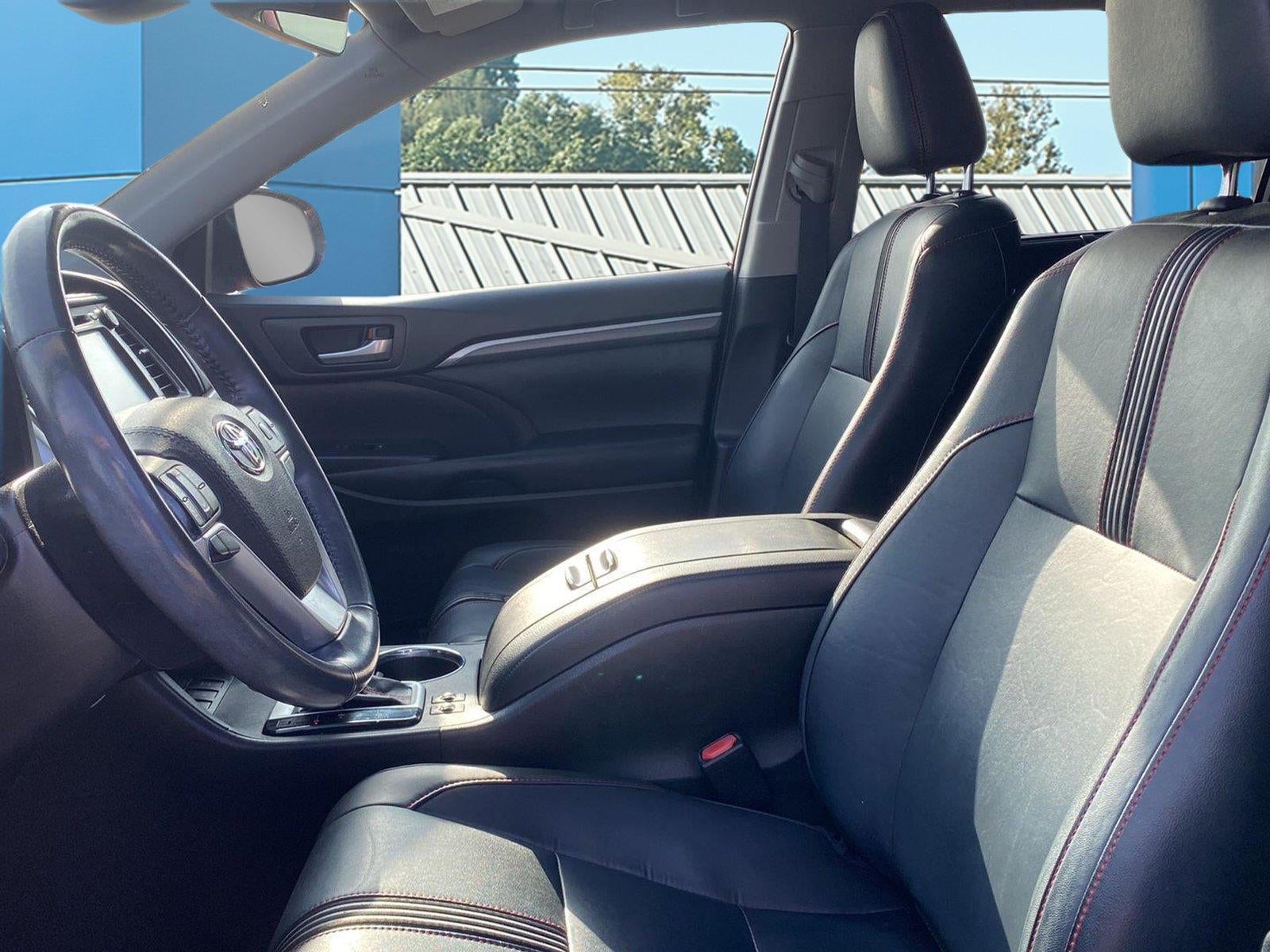 2019 Toyota Highlander Base