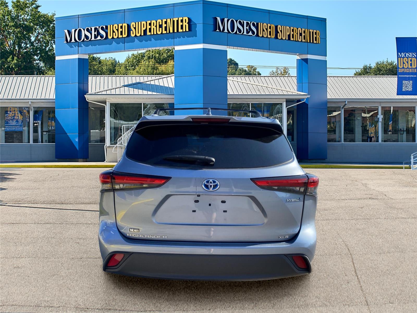 2023 Toyota Highlander Hybrid XLE