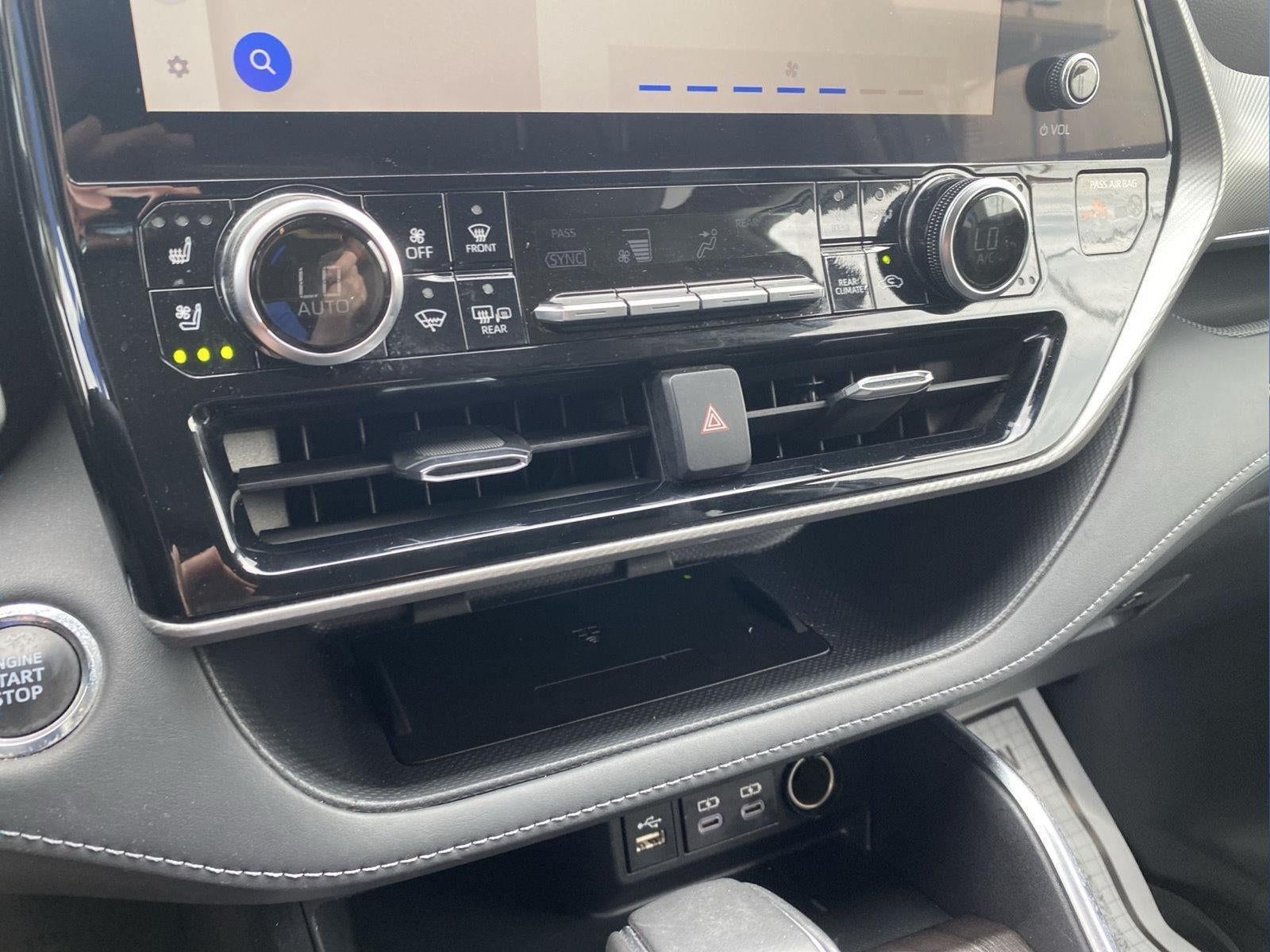 2023 Toyota HIGHLANDER SUV