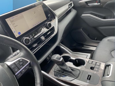 2023 Toyota HIGHLANDER SUV