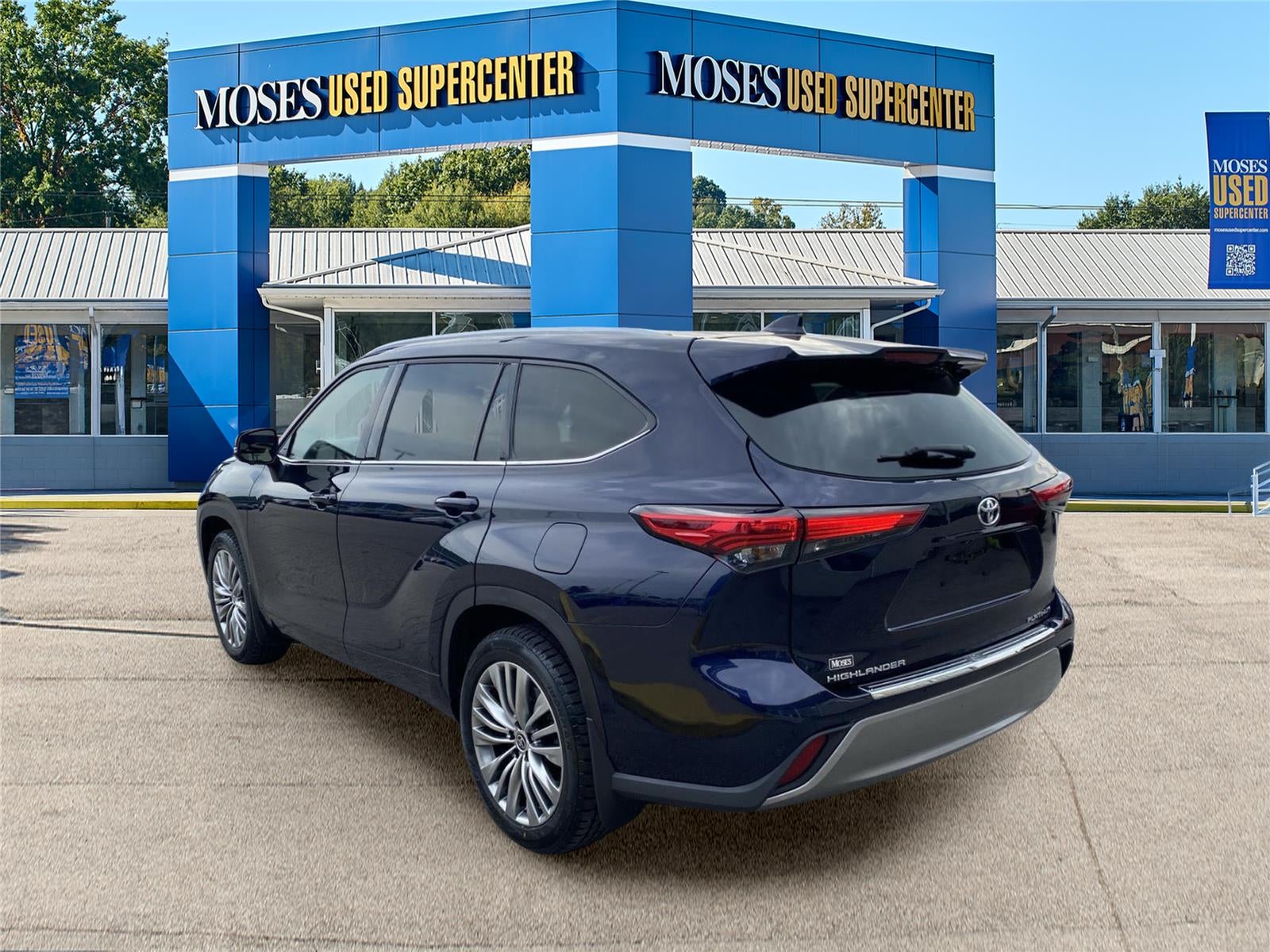 2023 Toyota HIGHLANDER SUV