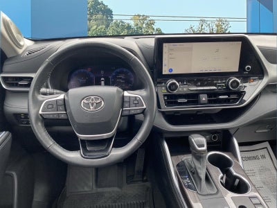 2023 Toyota HIGHLANDER SUV