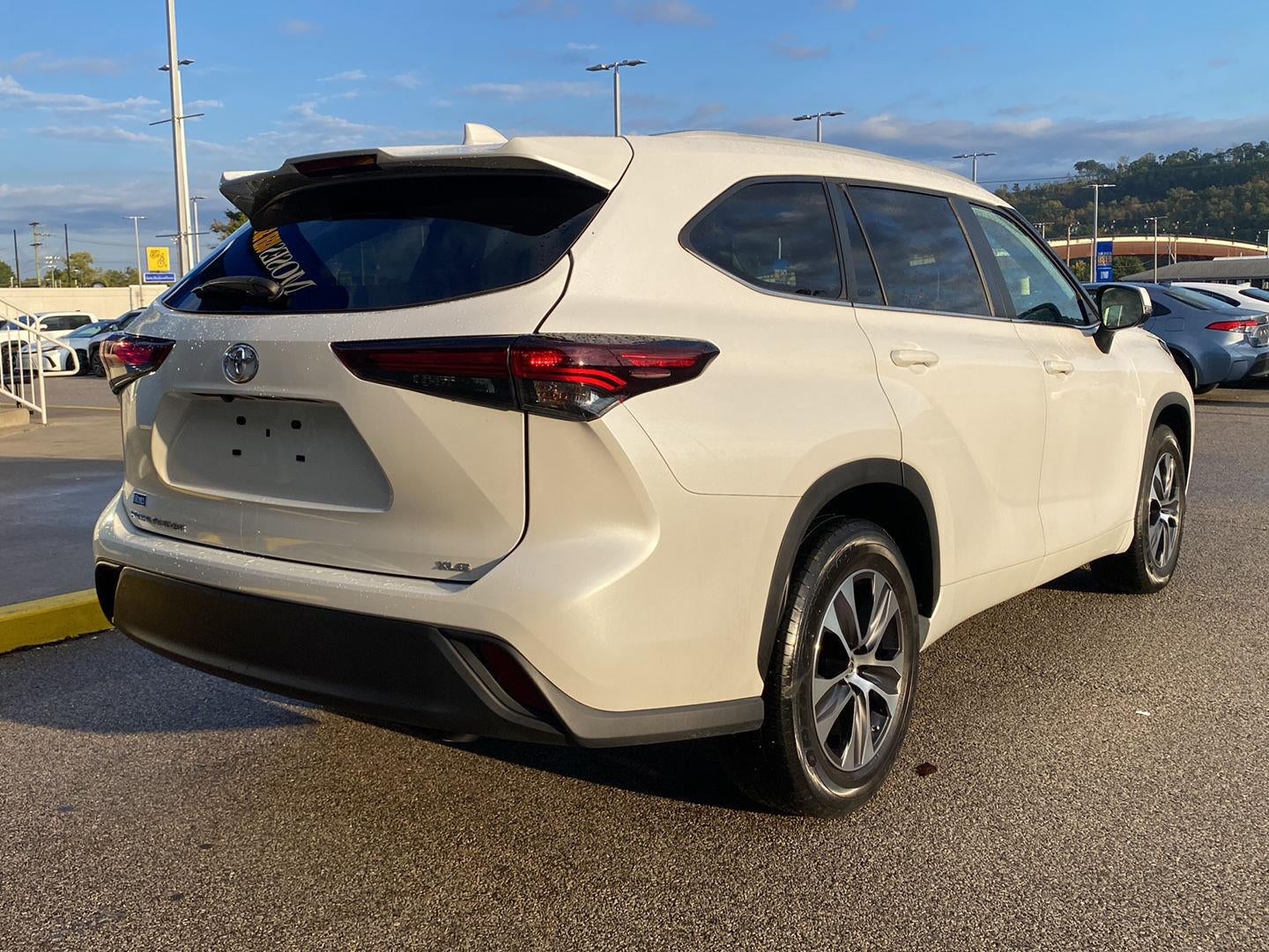 2024 Toyota Highlander XLE