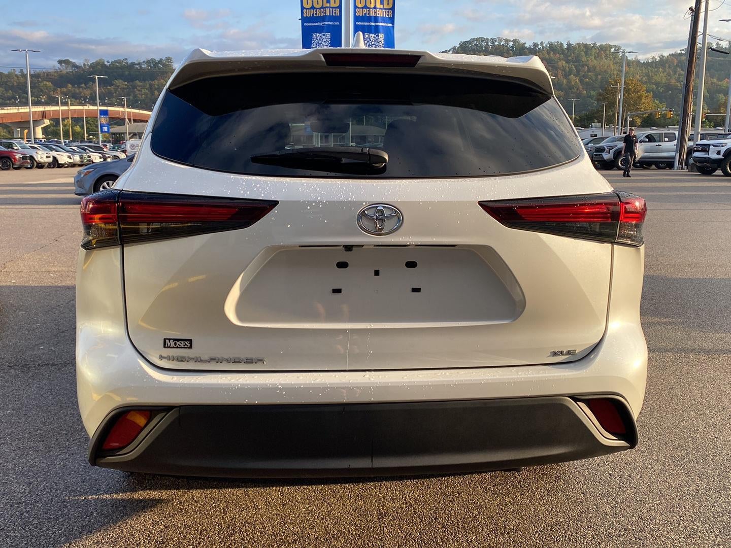 2024 Toyota Highlander XLE