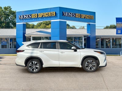 2024 Toyota Highlander XLE