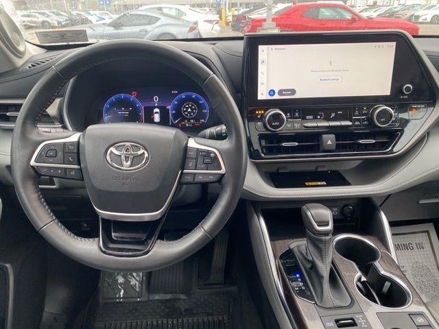 2023 Toyota Highlander Limited