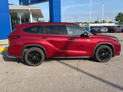 2023 Toyota Highlander XSE