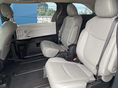 2026 Toyota Sienna XLE 7-Passenger