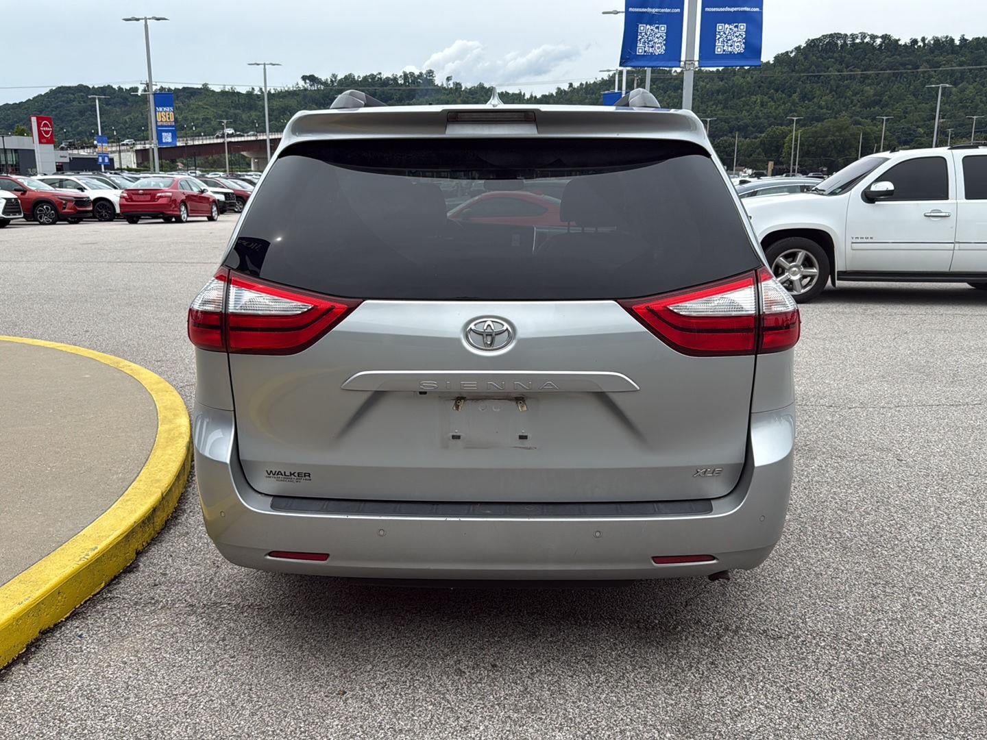 2019 Toyota Sienna XLE 8-Passenger