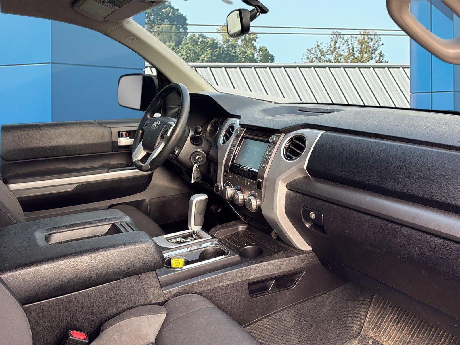 2016 Toyota Tundra SR5
