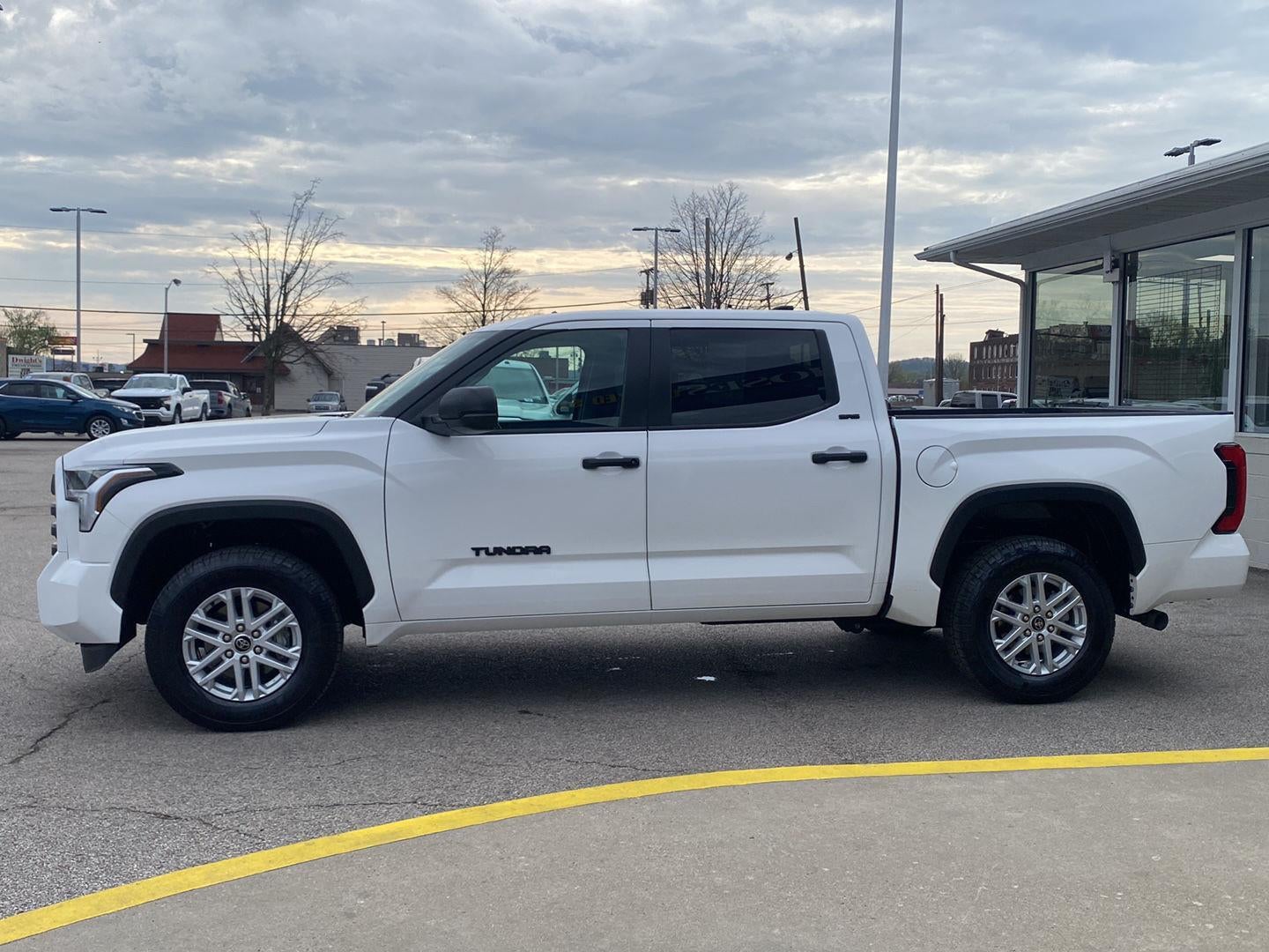 2024 Toyota Tundra SR5