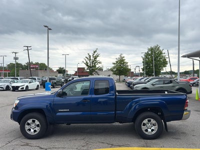 2014 Toyota Tacoma Base