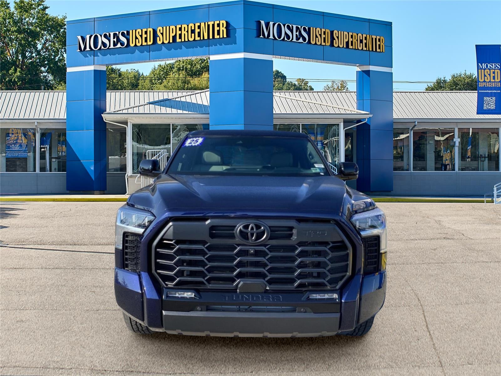 2025 Toyota Tundra Limited HV