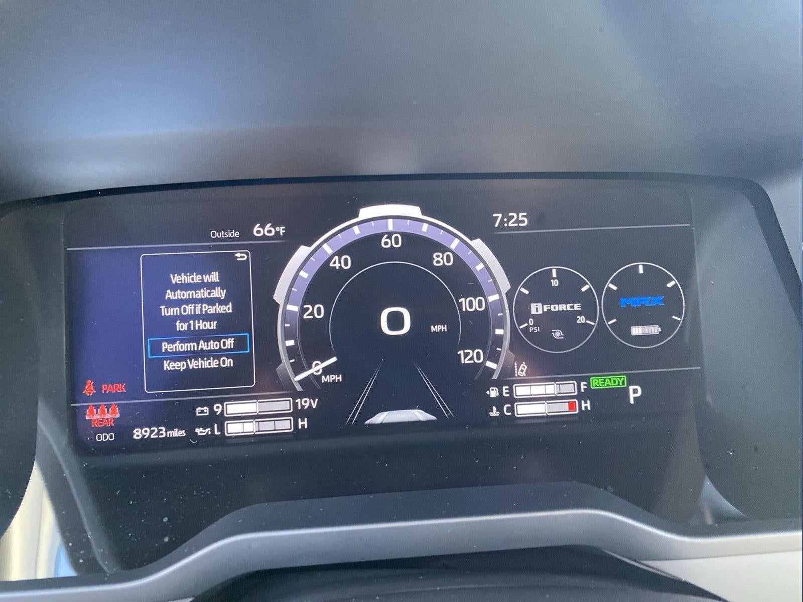 2025 Toyota Tundra Limited HV