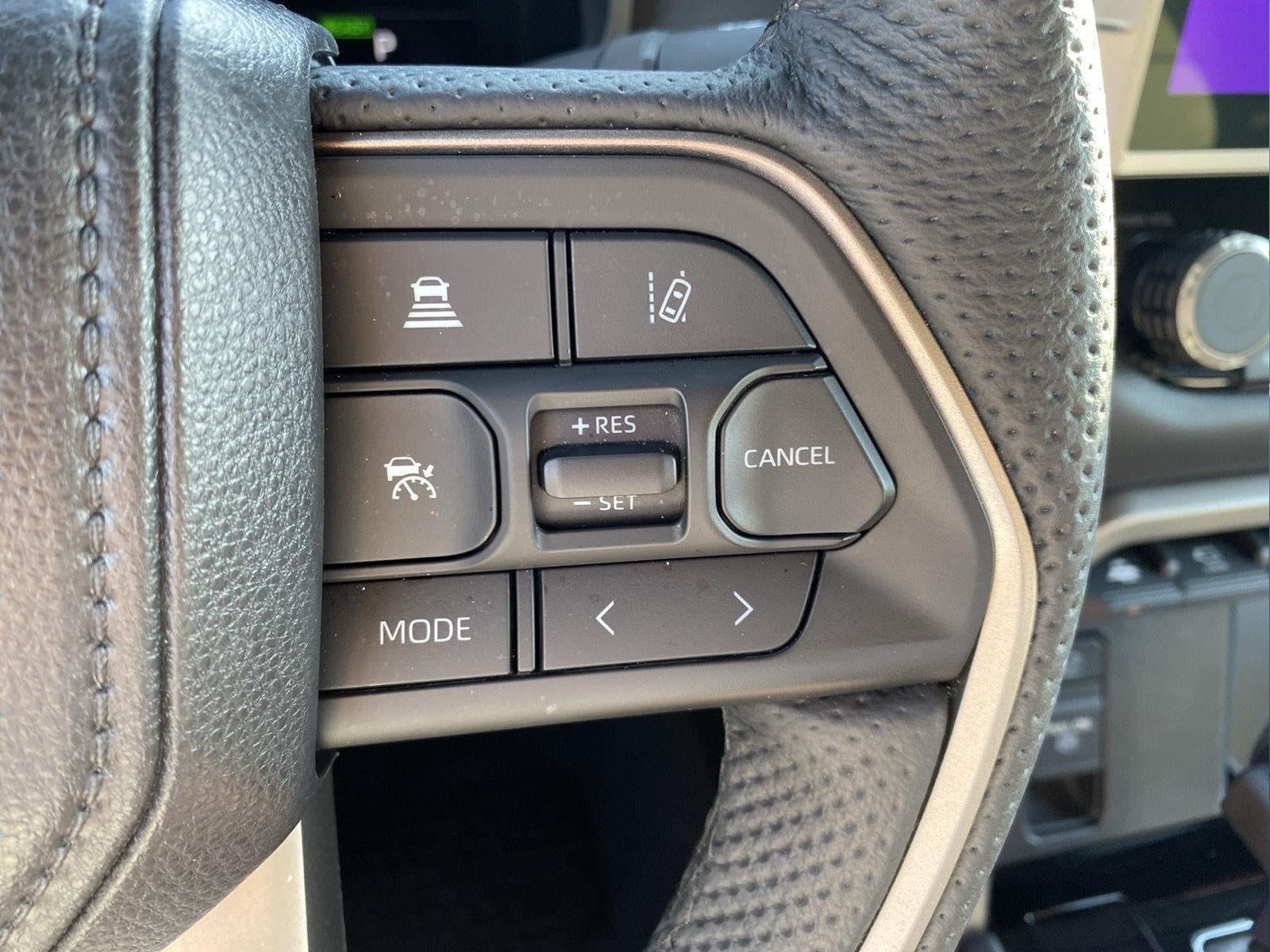 2025 Toyota Tundra Limited HV