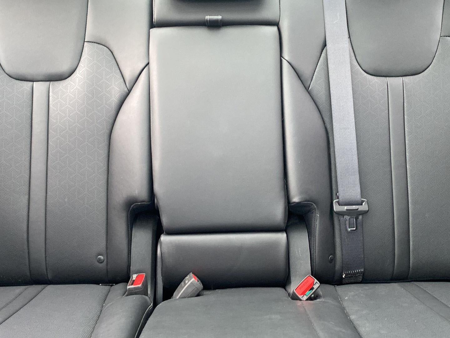 2022 Kia Sorento X-Line S