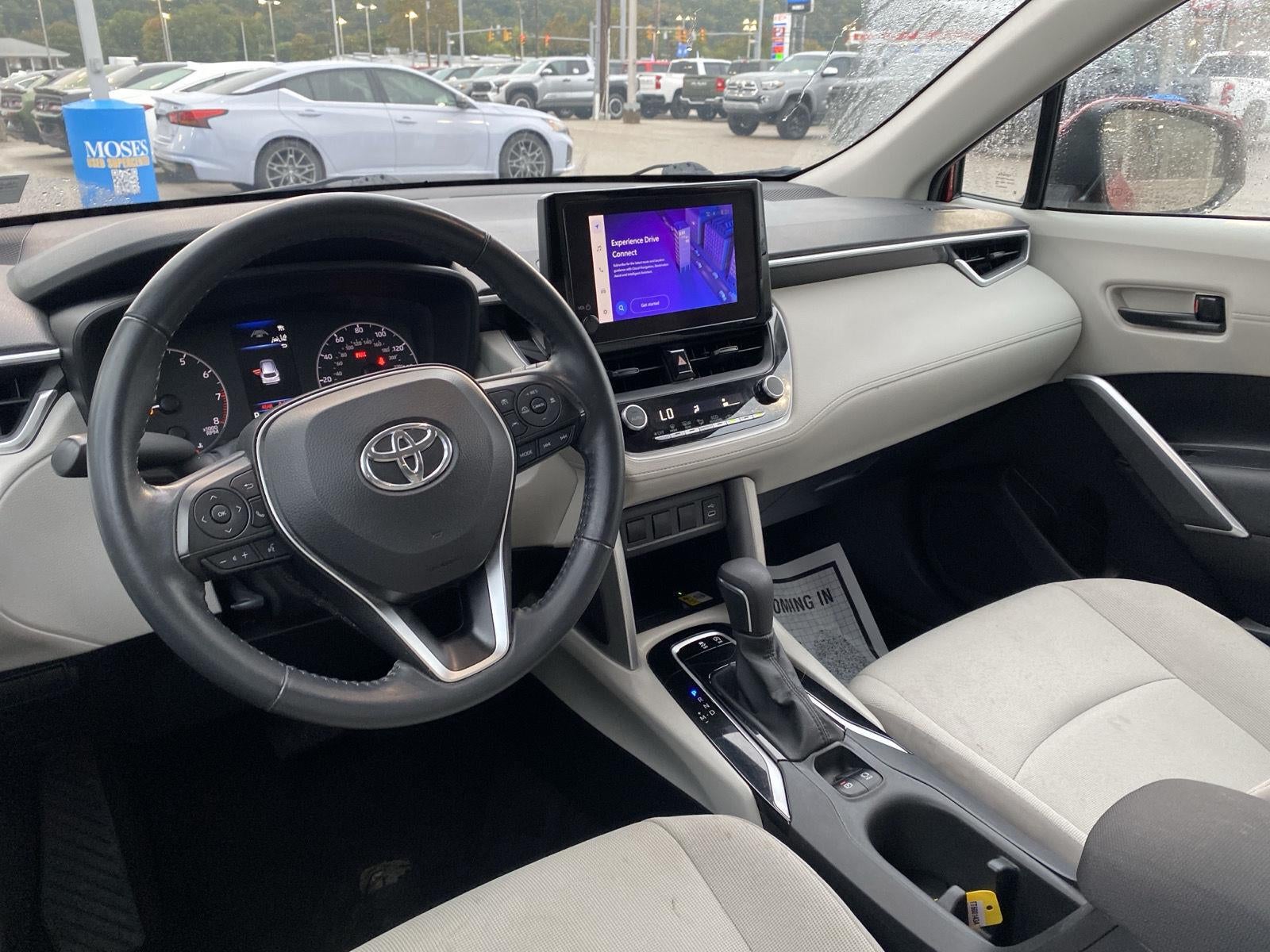 2023 Toyota Corolla Cross LE