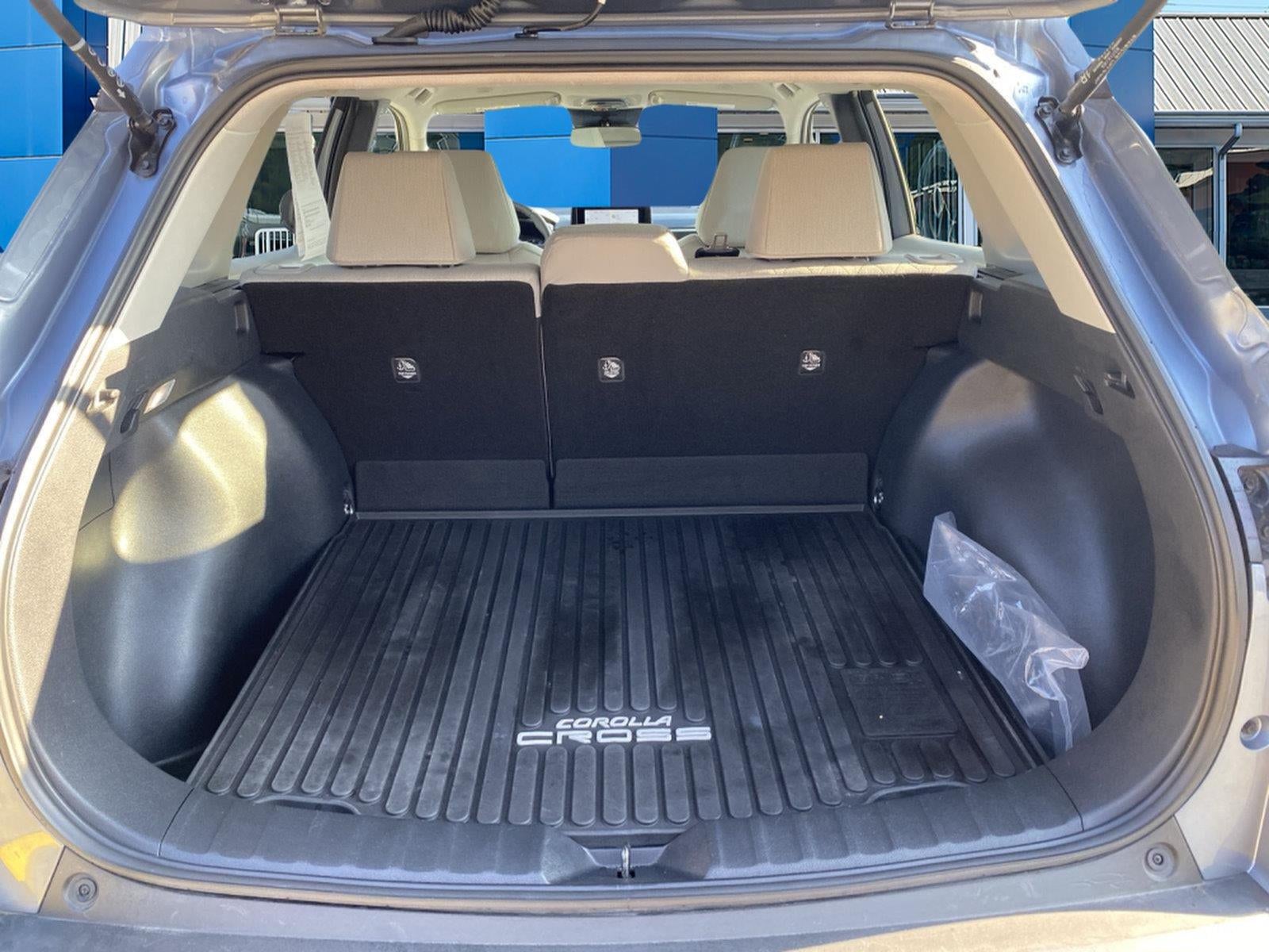 2025 Toyota Corolla Cross LE
