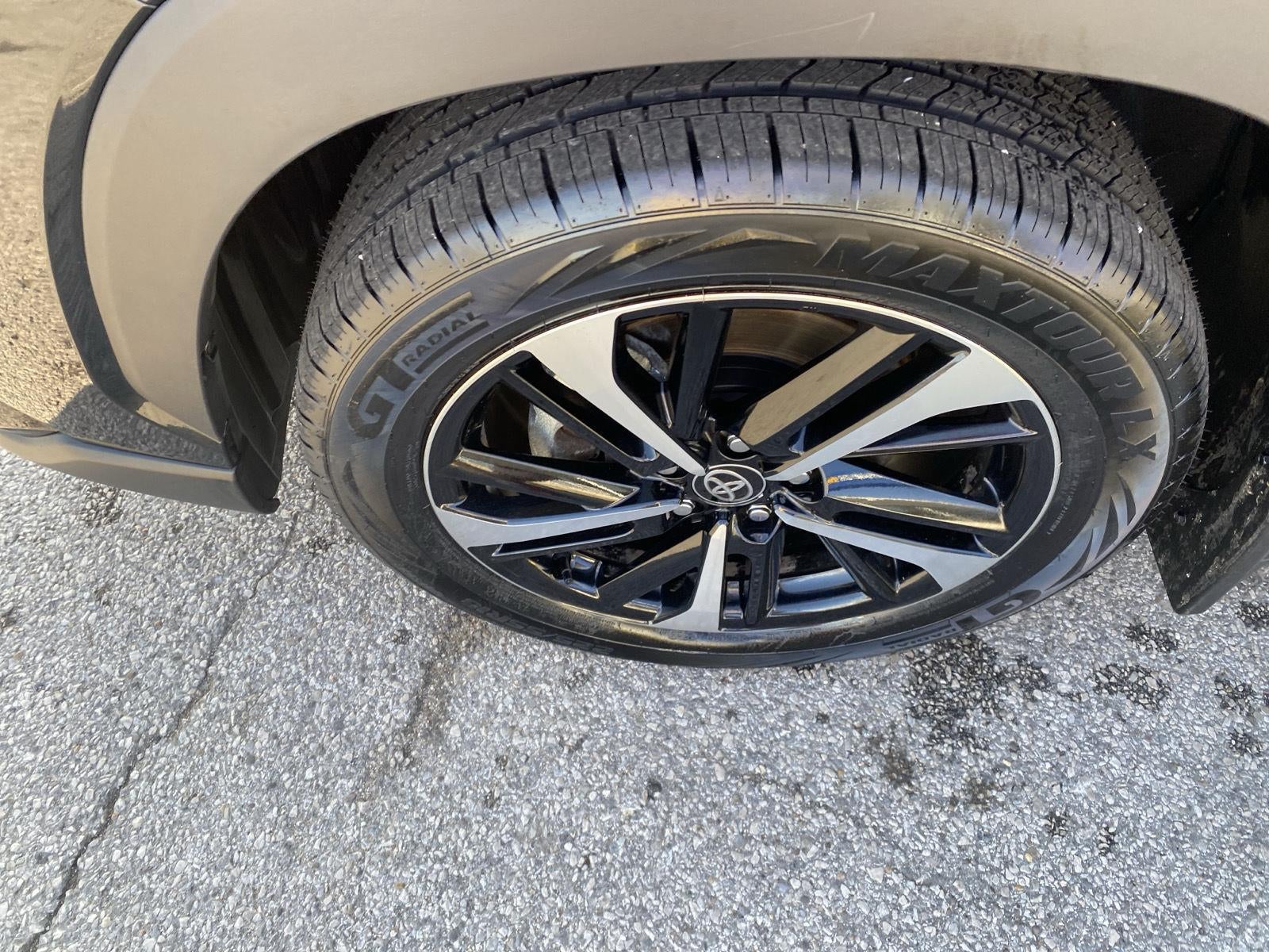 2025 Toyota Corolla Cross Hybrid XSE