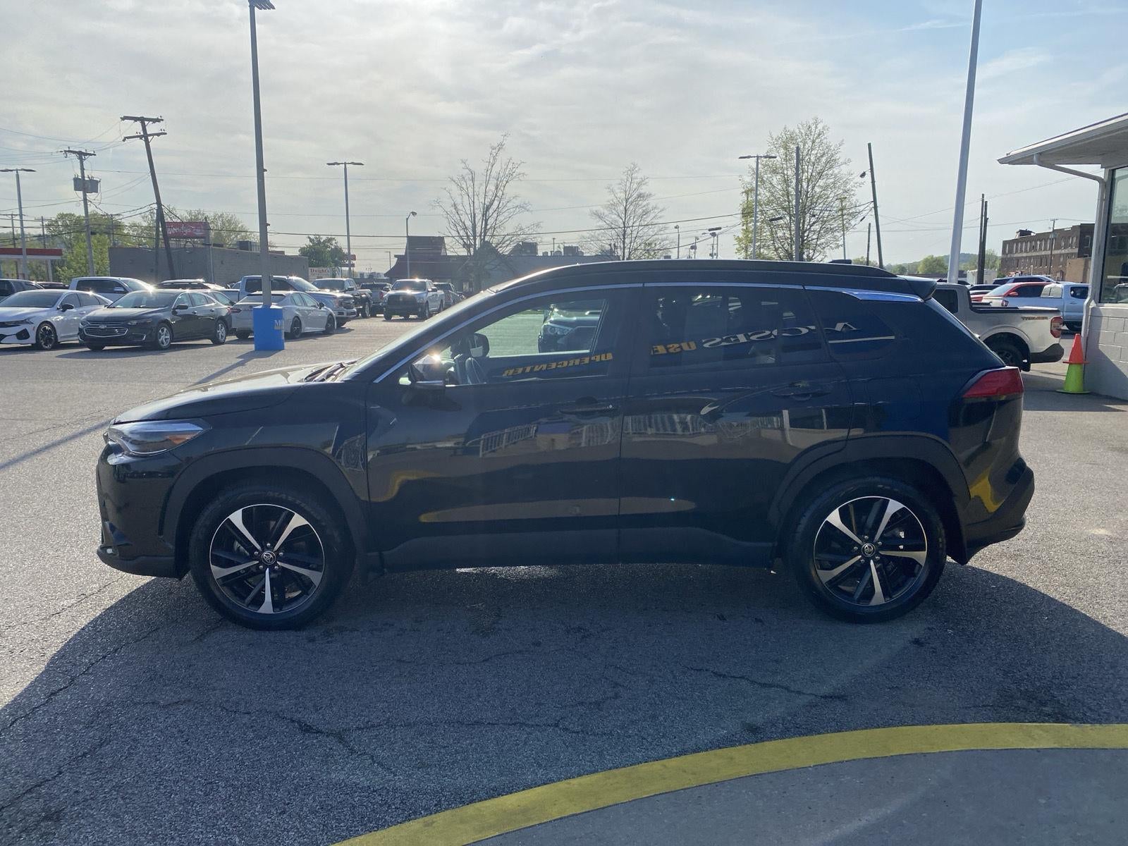 2025 Toyota Corolla Cross Hybrid XSE