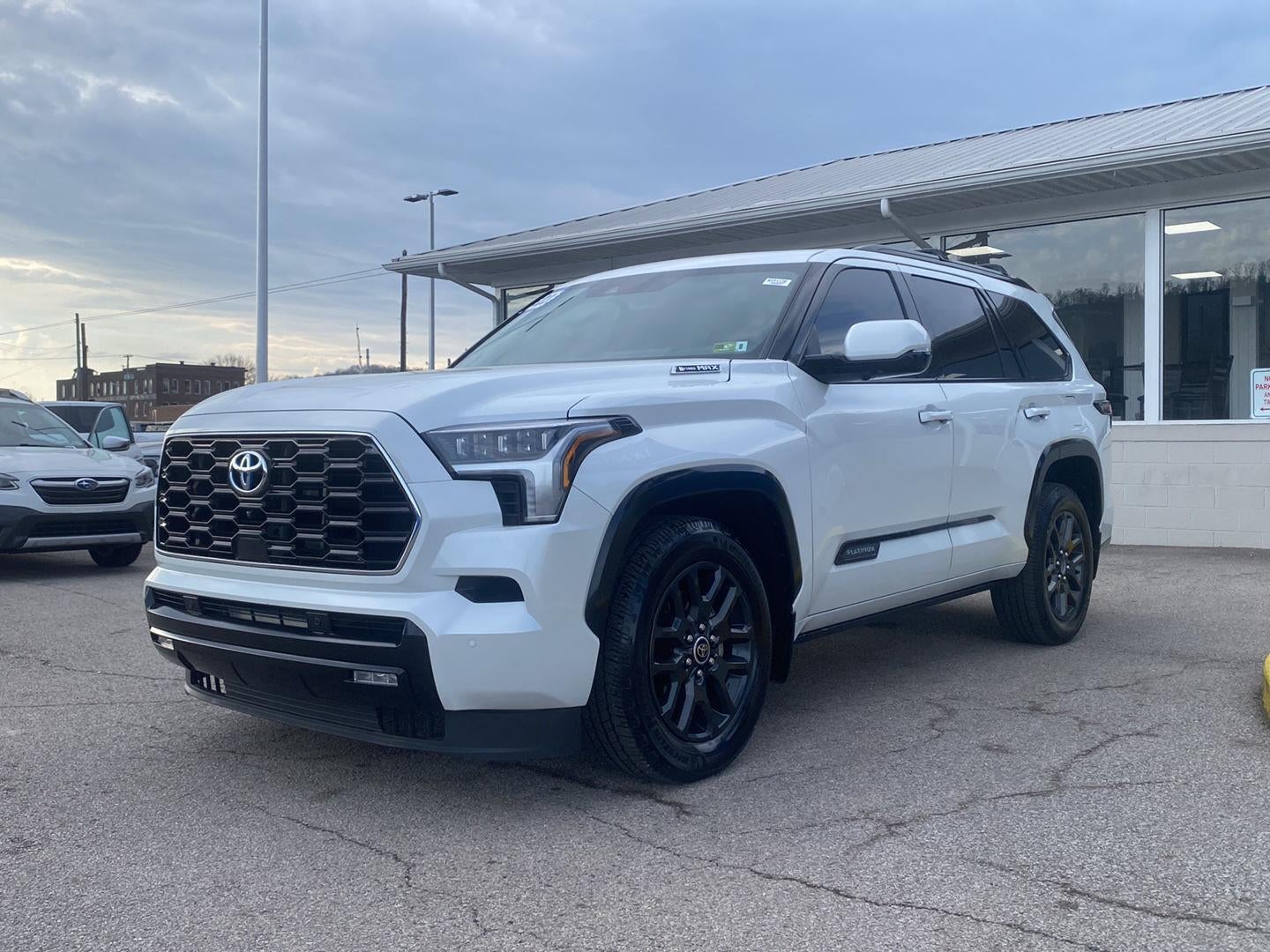 2023 Toyota Sequoia Platinum